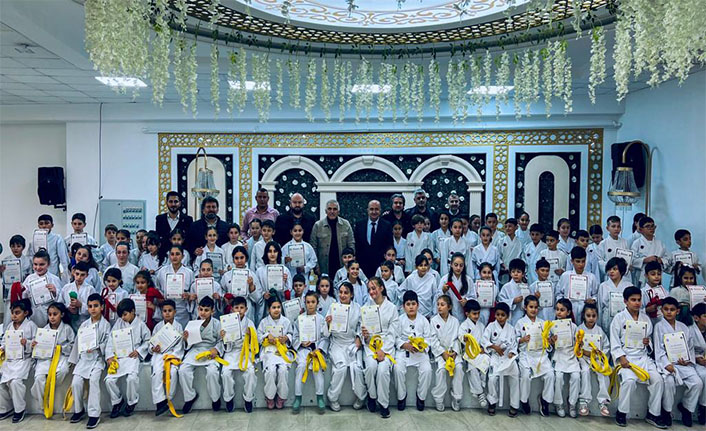 Hendek Karate Farkı Şölen Eşliğinde Tören Yaptı