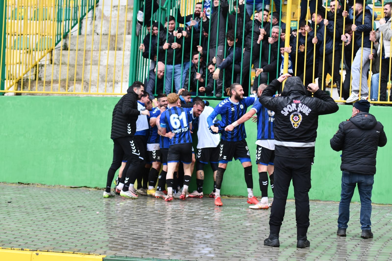 Hendekspor Galibiyetle Tamamladı