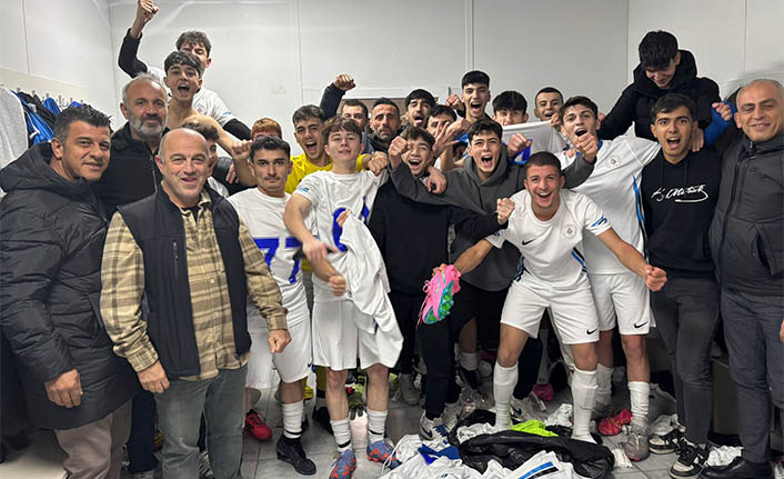 Hendekspor U-18 Takımı Play-Off’da