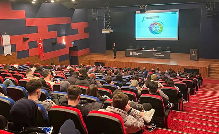 SUBÜ’de ‘Bağımlılıkla Mücadele Seminerleri’ Verildi