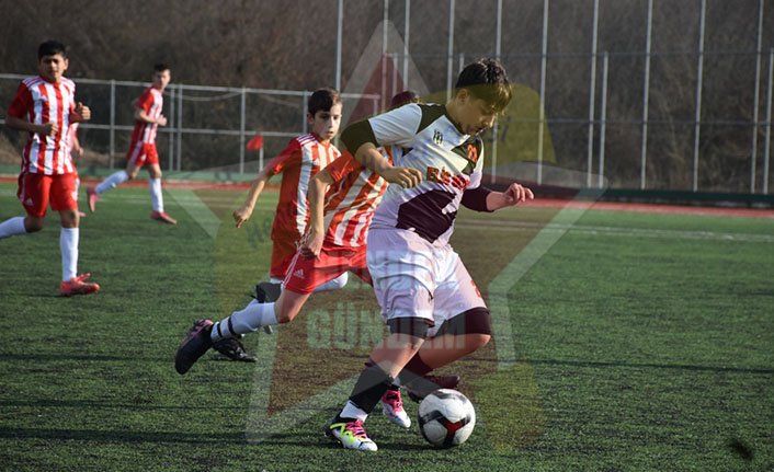 U-15 Hendekgücü:5 –U-15 Kazimiyespor: 2