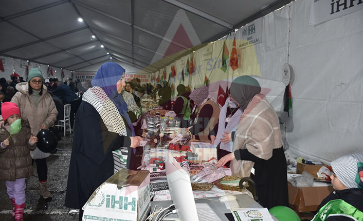 3 Gün Sürecek Hayır Çarşısı Açıldı