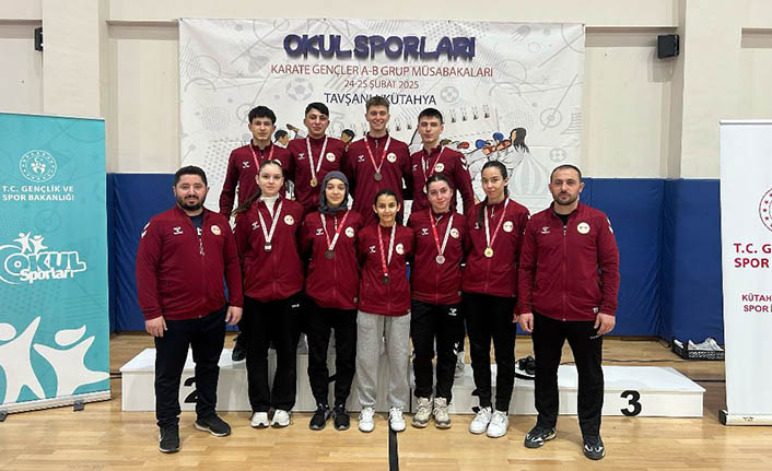 Hendekli 11 Karateci Final Biletini Kaptı