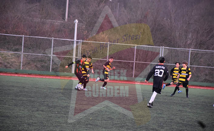 U-15 Rasimpaşaspor:5 U-15 Kazimiyespor:2