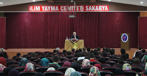 İLİM YAYMALI OLMAK İSİMLİ KONFERANS