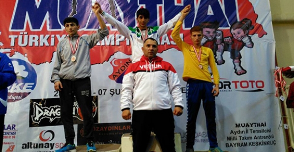 MUAY THAI'DE HENDEK RÜZGARI