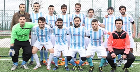 SAKARYA ÜNİVERSİTESİ ÖĞRENCİ FUTBOL LİGİ BAŞLADI